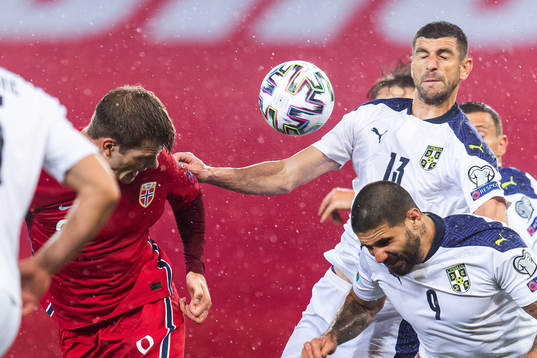 Alexander Sørloth of Norway against Stefan Mitrovic and