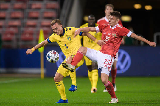Pierre Bengtsson of Sweden and Andrei Mostovoy of Russia