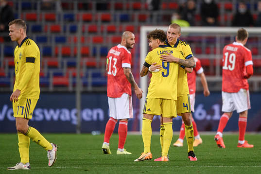 Jordan Larsson and Sebastian Holmén of Sweden celebrate