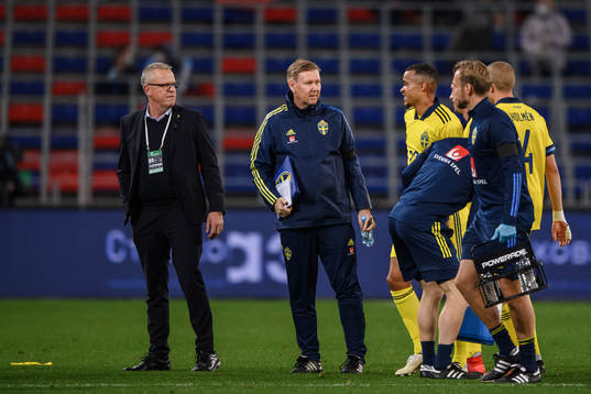 Head coach Janne Andersson, assistant coach Peter