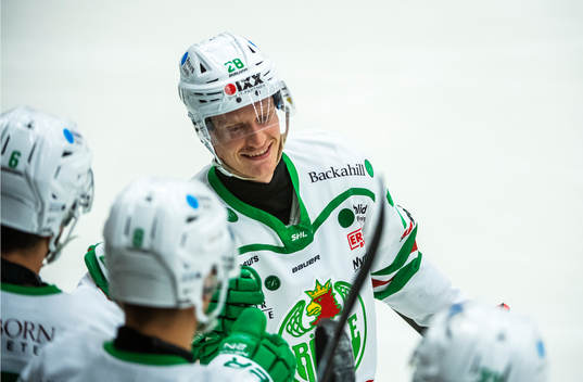 Rögles Anton Bengtsson jublar