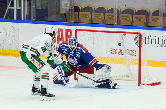 Bläddra bland fler bilder av Ishockey, SHL, Oskarshamn - Rögle