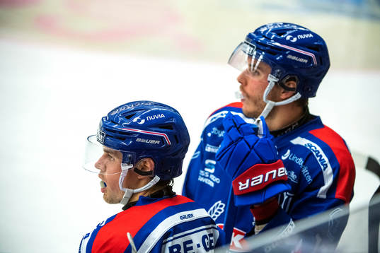 Oskarshamns Filip Karlsson och Joakim Thelin deppar