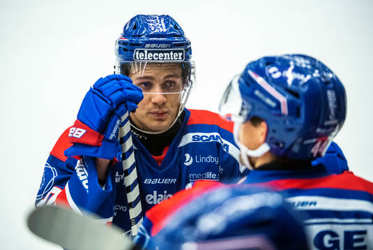 Oskarshamns Tyler Kelleher och Nolan Zajac deppar