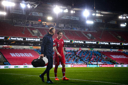 Stefan Johansen in pain