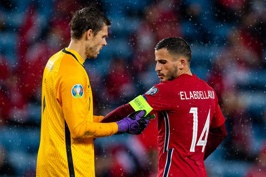 Goalkeeper Rune Almenning Jarstein and Omar Elabdellaoui of