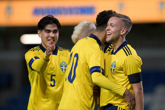 Jesper Karlsson, Eric Kahl and Daleho Irandust of Sweden