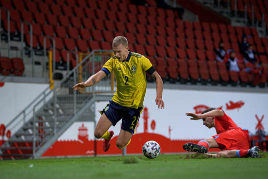 Felix Beijmo of Sweden and Léon Schmit of Luxembourg