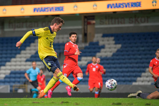 Max Svensson of Sweden scores the 2-0 goal