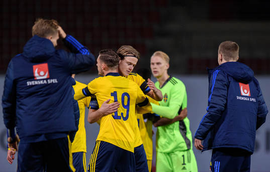 August Erlingmark and Felix Hörberg of Sweden celebrate