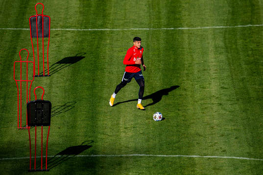 Mohamed «Moi» Elyounoussi of the Norwegian national