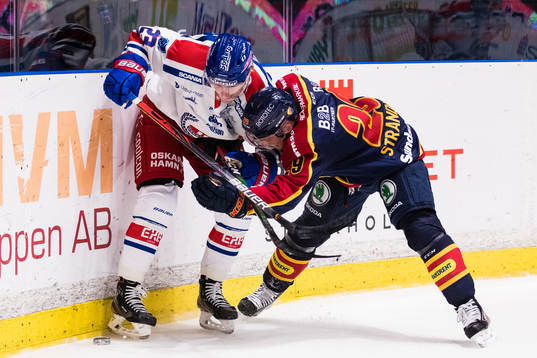Oskarshamns Oscar Sundh och Djurgårdens Sebastian