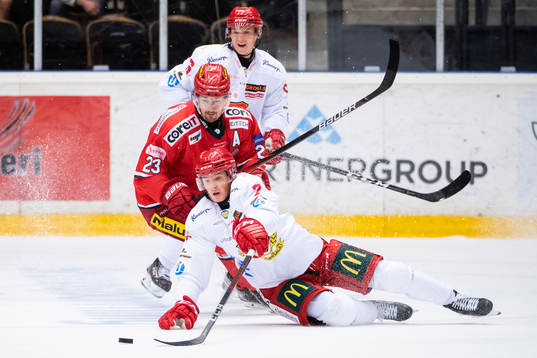 Almtunas Gustav Lindström, Modos Daniel Sylwander och