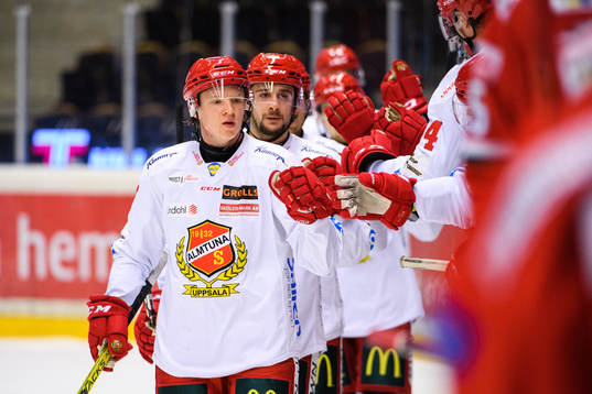 Almtunas Jesper Norbäck jublar