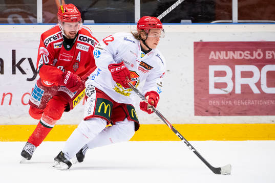 Modos Kalle Jellvert  och Almtunas Tim Söderlund