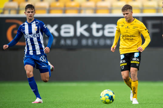 Elfsborgs Kevin Holmén och IFK Göteborgs Filip Ambroz