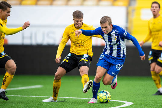 IFK Göteborgs Isak Dahlqvist och Elfsborgs Kevin Holmén