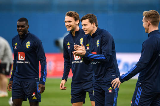 Kena Sema, Albin Ekdal and Victor Nilsson Lindelöf of the