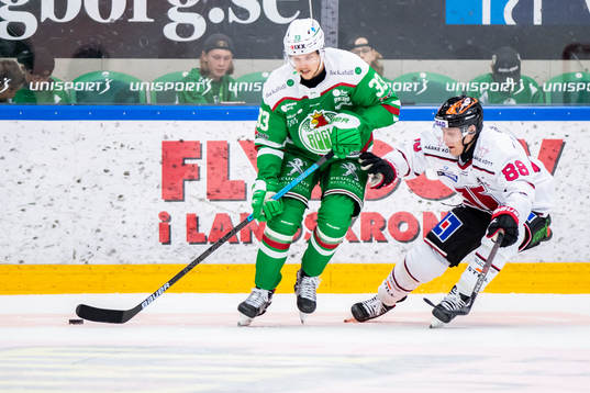 Rögles Niklas Hansson och Örebros Joonas Rask