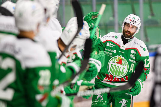 Rögles Taylor Matson jublar