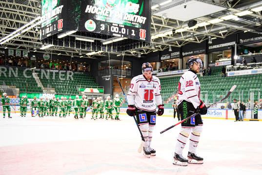 Örebros Glenn Gustafsson och Jonathan Andersson deppar