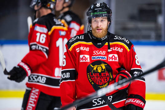 Luleås Linus Klasen deppar