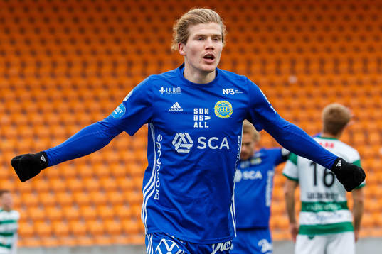 Sundsvalls Oliver Berg jublar