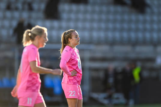 Rosengårds Mimmi Larsson och Fiona Brown deppar