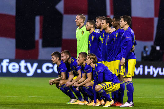 Starting eleven of Sweden pose for a team group photo