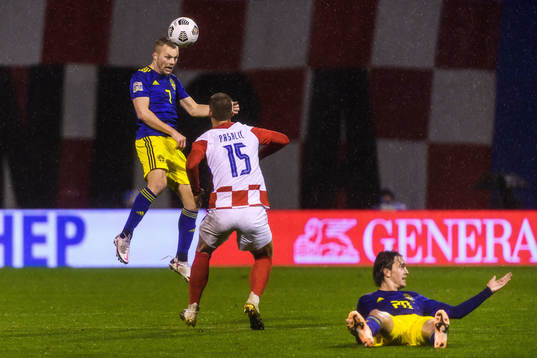 Sebastian Larsson and Kristoffer Olsson of Sweden