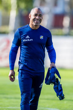Eskilsminnes fys.tränare Solo da silva hammar