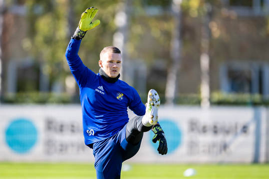 Eskilsminnes målvakt Adam Larsson