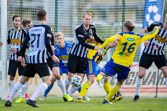 Landskronas Måns Ekvall  och Eskilsminnes Jesper Lundborg