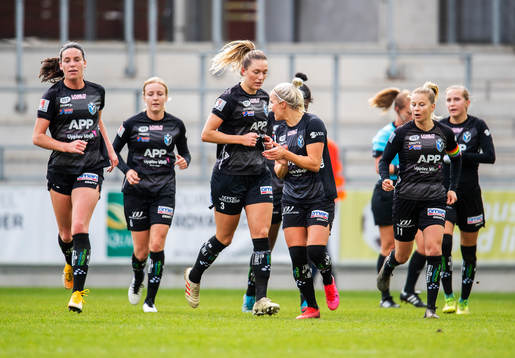 Växjös spelare jublar