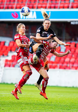 Växjös Jennie Nordin och Piteås Josefin Johansson