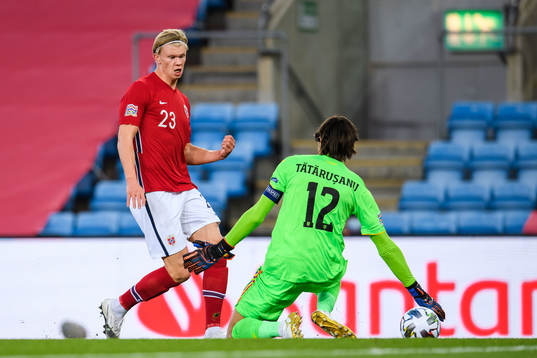 Erling Braut Haaland of Norway scores the 1-0 goal