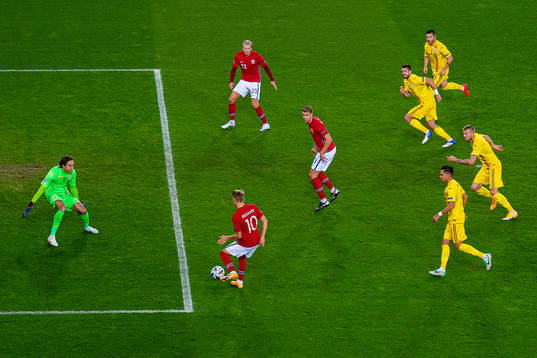 Bläddra bland fler bilder av Football, UEFA Nations League, Norway - Romania