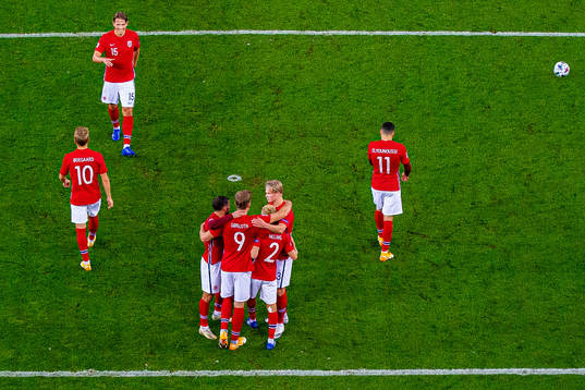 Alexander Sørloth of Norway celebrates with teammates
