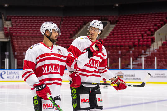 Joe Veleno och Oliver Lauridsen