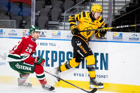Frölundas Johan Sundström och Skellefteås Philip Broberg