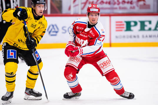 Timrås Isac Lundeströmunder ishockeymatchen i