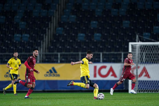 Besard Sabovic of Sweden