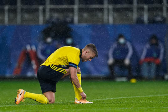 Jesper Karlsson of Sweden celebrates