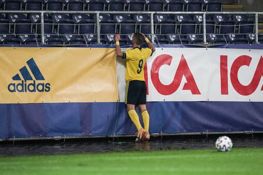 Jesper Karlsson of Sweden celebrates the 3-0 goal