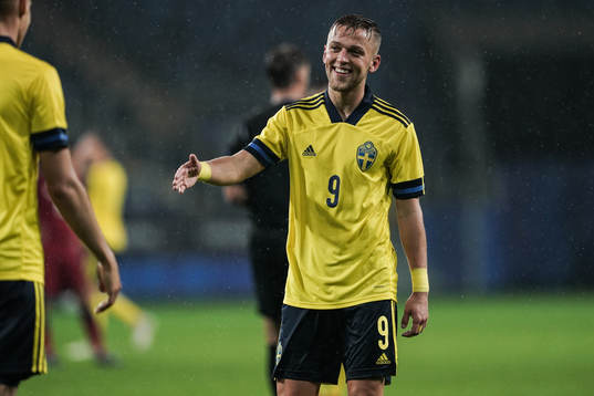 Jesper Karlsson of Sweden celebrates