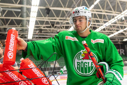 Nils Höglander