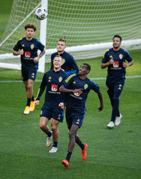 Viktor Claesson and Alexander Isak of the Swedish national