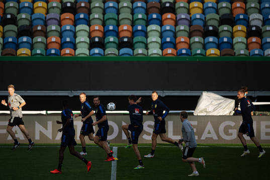 Sebastian Larsson, Gustav Svensson, Mikael Lustig, Viktor
