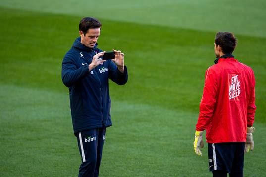 Terje Skeie and goalkeeper Rune Almenning Jarstein