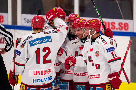 Modos Sebastian Ohlsson jublar